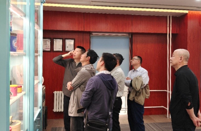 北京印刷學(xué)院來到軍興溢美進行調(diào)研交流